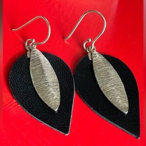 925 Silver Earrings,Silver Leaf Black Teardrop Earrings - Women Jewelry